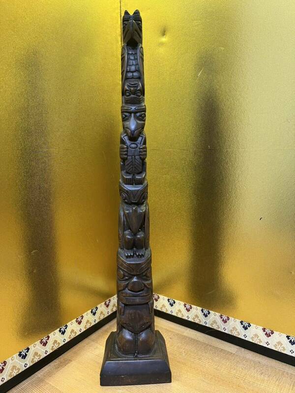 トーテムポール 高さ約336mm重量約527g木目canada tribal by pearlite vancouver時代物 木彫 置物 カナダ トライバル バンクーバー
