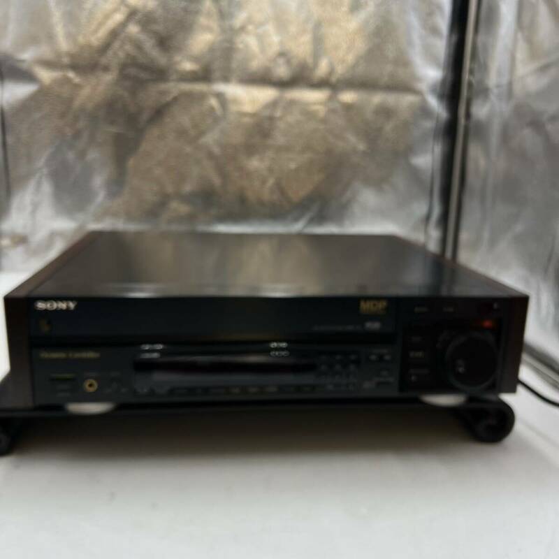 C1016 Y SONY ソニー レーザーディスクプレイヤー MDP-711 通電あり 動作確認無し ジャンク
