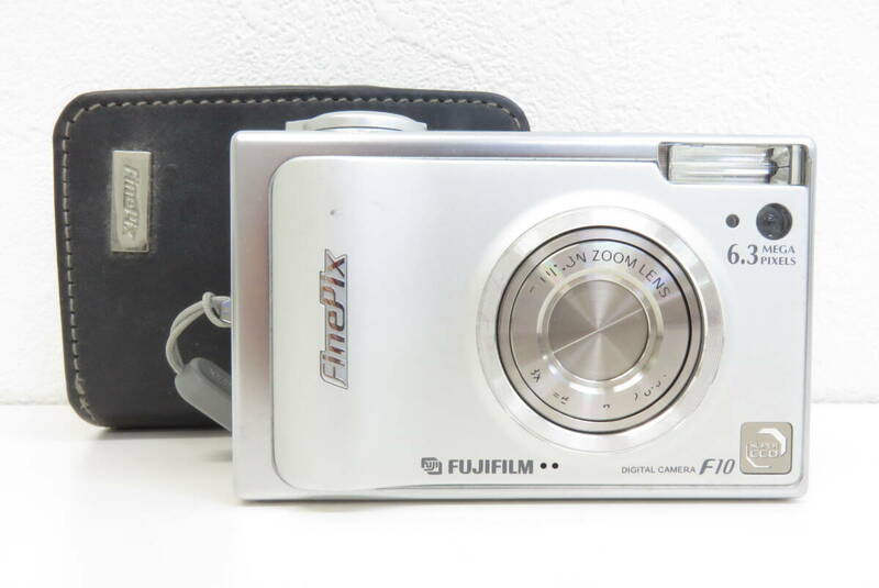 16529 上604-374　デジタルカメラ　フジフィルム　FinePix F10　富士フイルム　本体　コンパクト　デジカメ　中古品　ヤ60