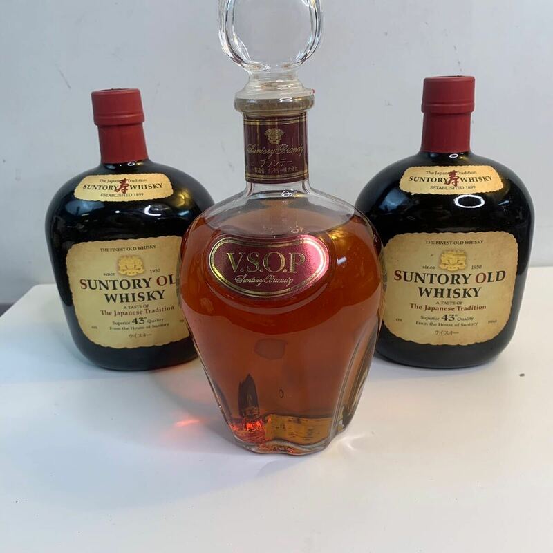 (5-48) まとめ売り　サントリー ウイスキー ウィスキー Suntory Old Whisky 寿　サントリー ブランデー V.S.O.P　酒　お酒