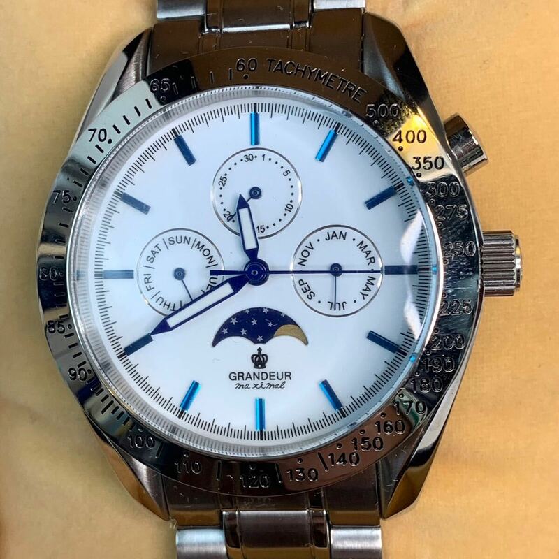 (5-56) グランドール GRANDEUR OSC043　腕時計　ウォッチ　トリプルカレンダー　箱有り