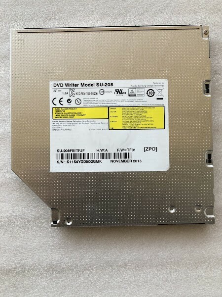 PCL3007-02 光学ドライブ Toshiba-Samsung SU-208 DVDドライブ ノートパソコン用 内蔵DVDスーパーマルチドライブ 現状品 消費税0円