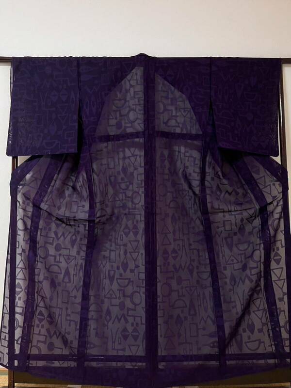 夏 着物 紗 幾何学模様 小紋 単衣 きもの 紫 しつけ糸付き 透