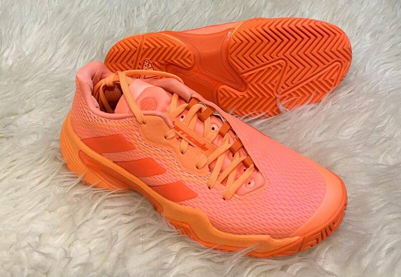 《激安即決/トップモデル》adidas Barricade W AC GW3816 23.5cmオールコート《ビームオレンジ》