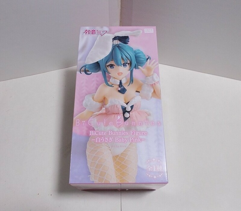 フリュー 初音ミク BiCute Bunnies Figure 白うさぎ Baby Pink フィギュア