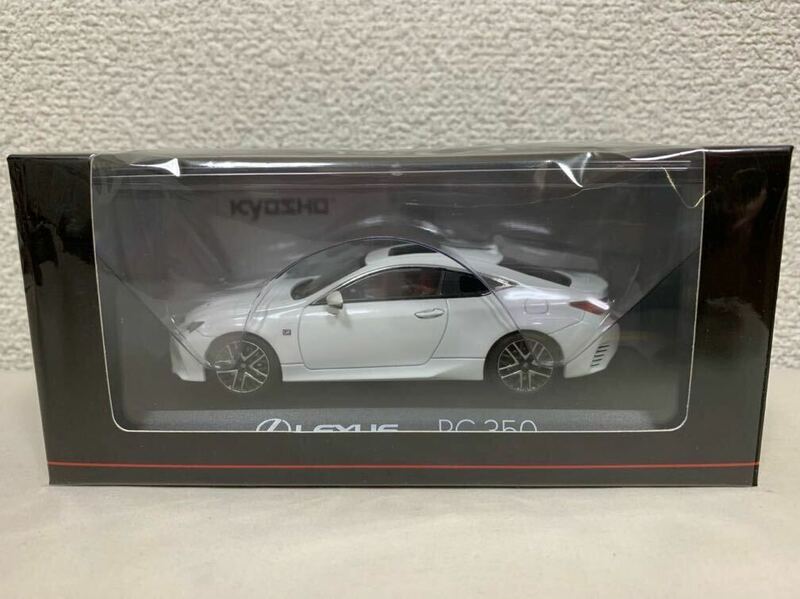 ◆未展示品！1/43 LEXUS / レクサス RC 350 F SPORT ホワイトノーヴァガラスフレーク