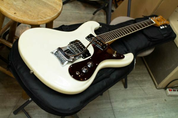 モズライト対応　ギターケース　GIGケース　Mosrite　Stratocaster Telecaster　SG　ジャガー　ジャズマスタ 未使用