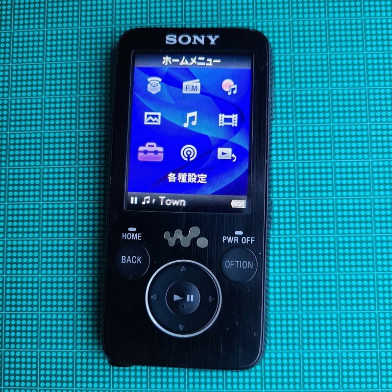 【中古】SONY NW-S738F 8GB ソニー ウォークマン ブラック 本体のみ 簡易動作確認済
