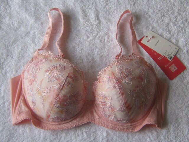 ☆１点のみ！新品！ワコール wing ウイング【重力に負けないバストケアＢｒａ】ブラジャー C80/ピンク！！