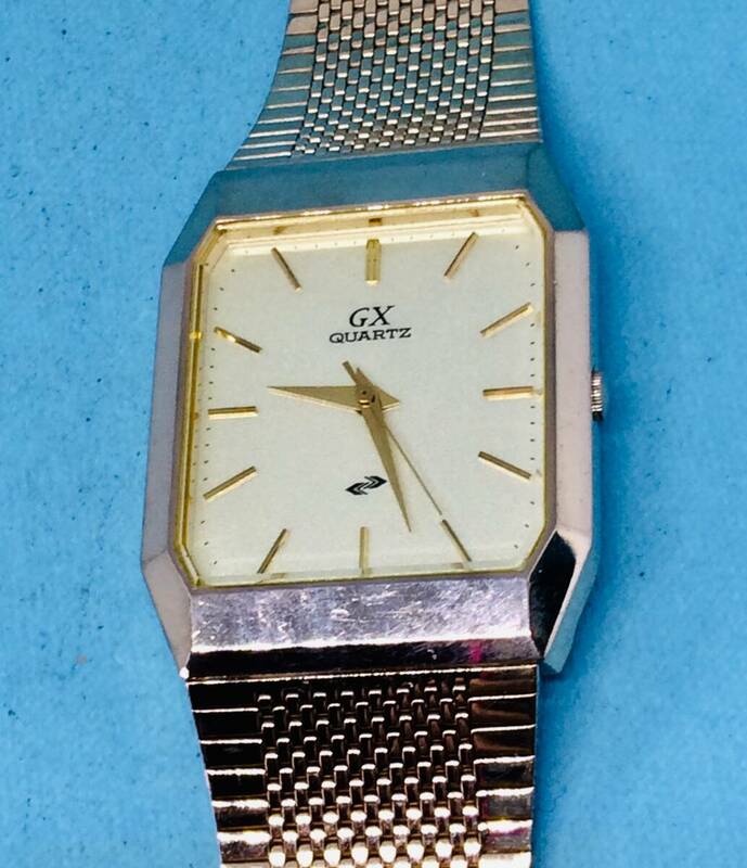 (G40)大人の時計(*'▽')・GXクォーツ（電池交換済み）イエローゴールド・メンズ腕時計USED（送料全国一律185円）しゃれた時計です。