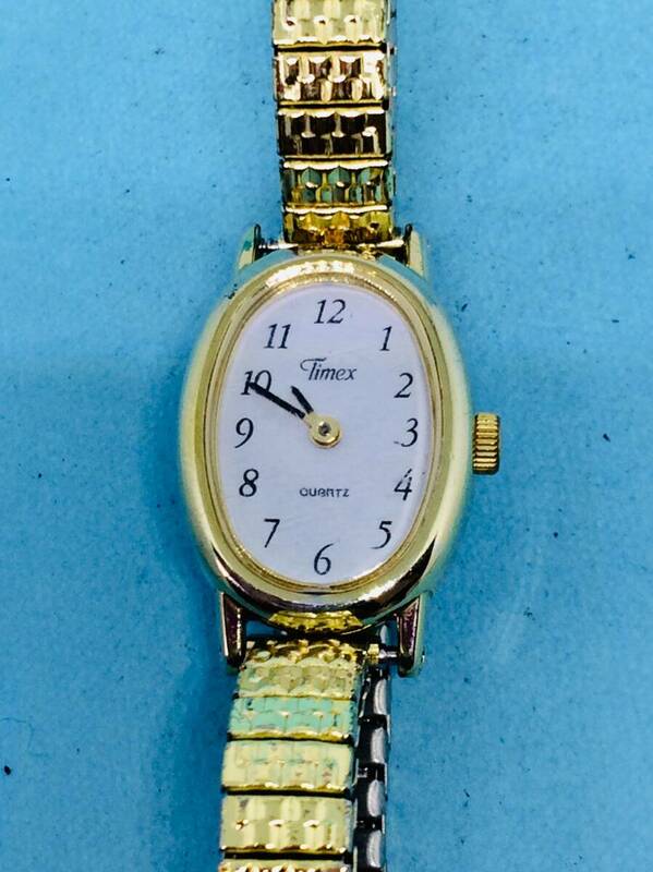 (G30)USA(*'▽')TIMEX・タイメックス（電池交換済み）ゴールド・レディス腕時計USED（送料全国一律185円）おしゃれな時計です。