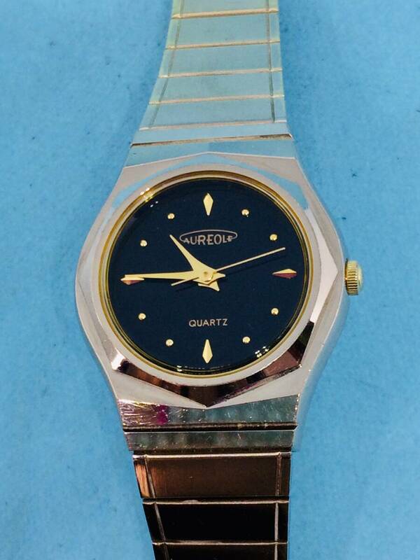 (G28)スイス(*'▽')オレオール・ブラックフェイズ（電池交換済み）イエローゴールドレディス腕時計USED（送料全国一律185円）素敵な時計。