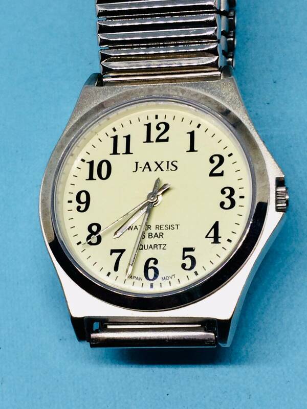 (G35)日常使いにⅡ(*'▽')・J-AXIS（電池交換済み）シルバー・メンズ腕時計USED（送料全国一律185円）素敵な時計です。