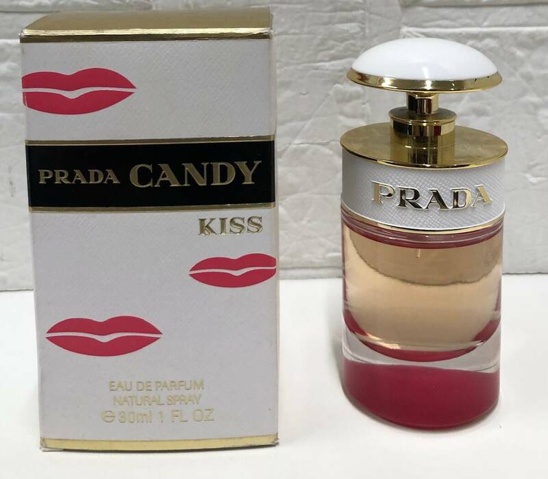 保管品　未使用　PRADA　CANDY KISS　EDP　30ml　プラダ　キャンディーキス　香水　オーデパルファム　