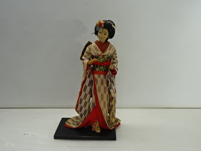 店-24-0579 ●日本人形 高さ約560mm 舞妓 舞子 和服 着物 芸者 民芸品 郷土玩具 置物 昭和レトロ