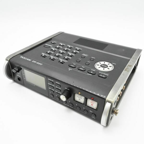 TASCAM フィールドレコーダー DR-680