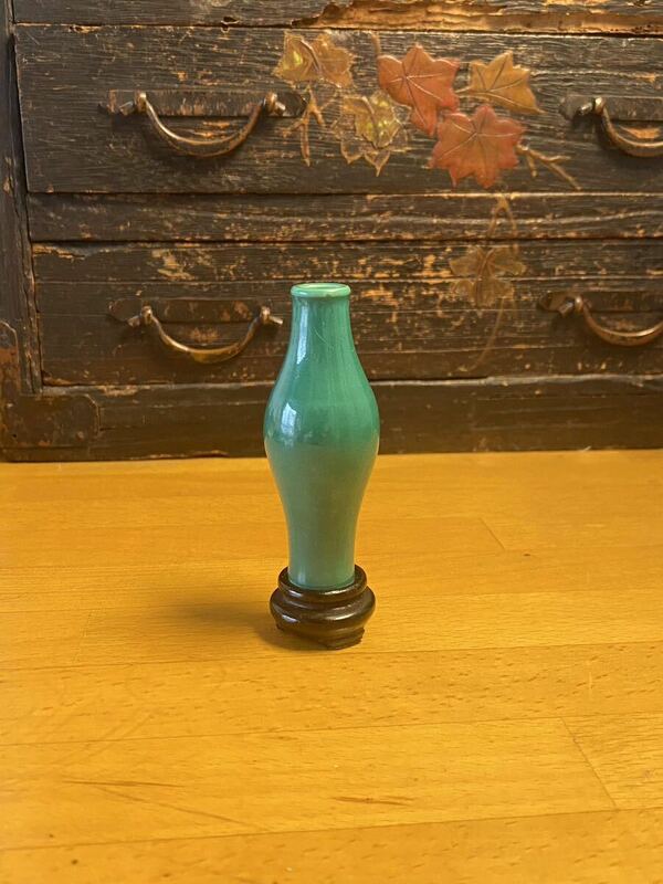 中国古美術古玩 清時代緑釉鼻烟壺 花瓶 花入 骨董品 