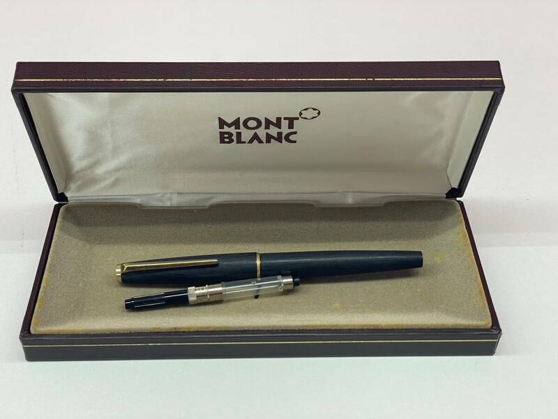 X301-D1-460◎ Mont Blanc モンブラン 万年筆 ペン先 585 ブラック×ゴールド ケース付き 文房具 筆記用具