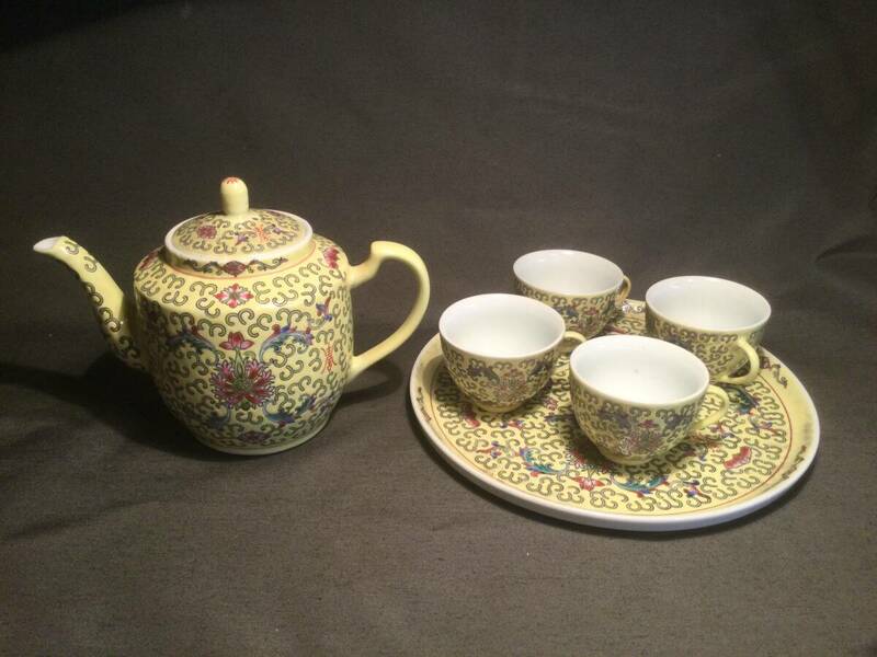 景徳鎮製　茶器　セット　中国美術　茶道具　煎茶道具　茶具　急須　　（検）　古玩　骨董　唐物　時代