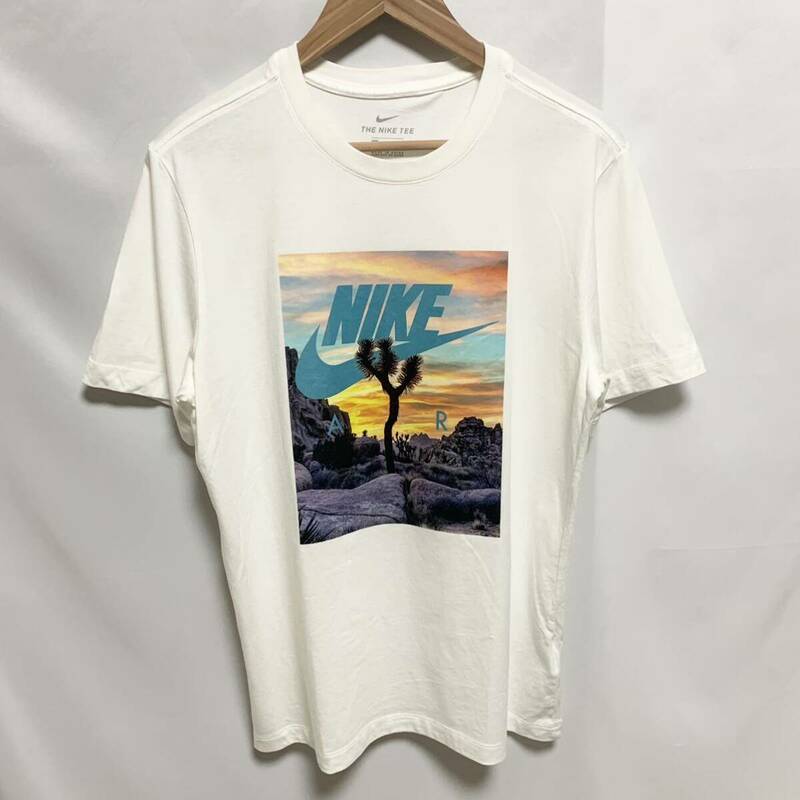 NIKE ナイキ Tシャツ XLサイズ　ホワイト