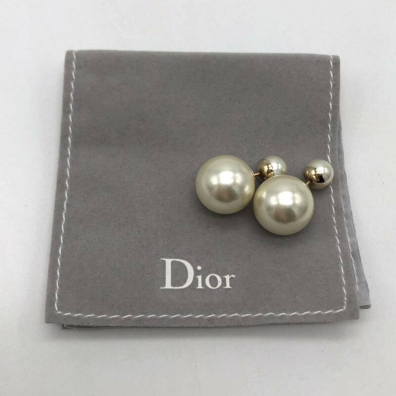 Christian Dior クリスチャン ディオール ピアス 2WAY フェイクパール ゴールド アクセサリー P1718