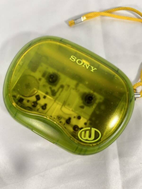 SONY WM-EQ2 ソニー WALKMAN カセットプレーヤー ウォークマン クリアグリーン 通電OK ジャンク