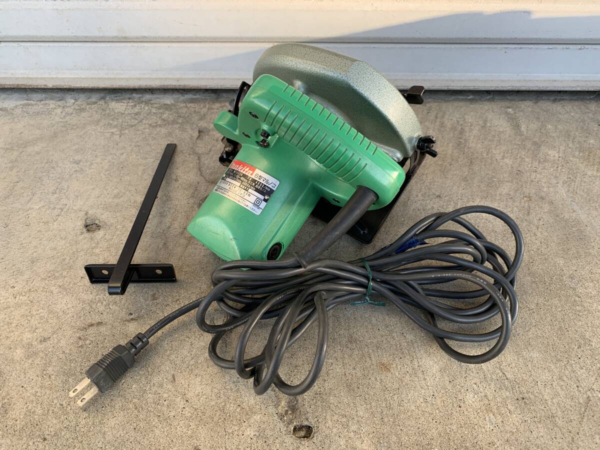 処分特価品★【Makita/マキタ】6型マルノコ【M5600A】160mm丸のこ ブレーキ付 中古品