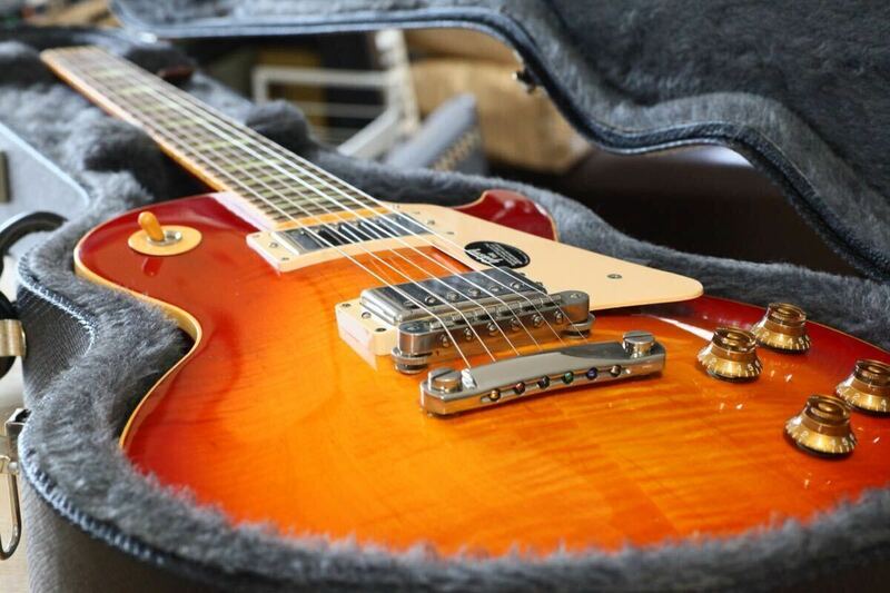 Gibson LesPaul Standard ギブソン レスポール スタンダード 2004年製 ハードケース付き(※ナンバーロック部分故障)