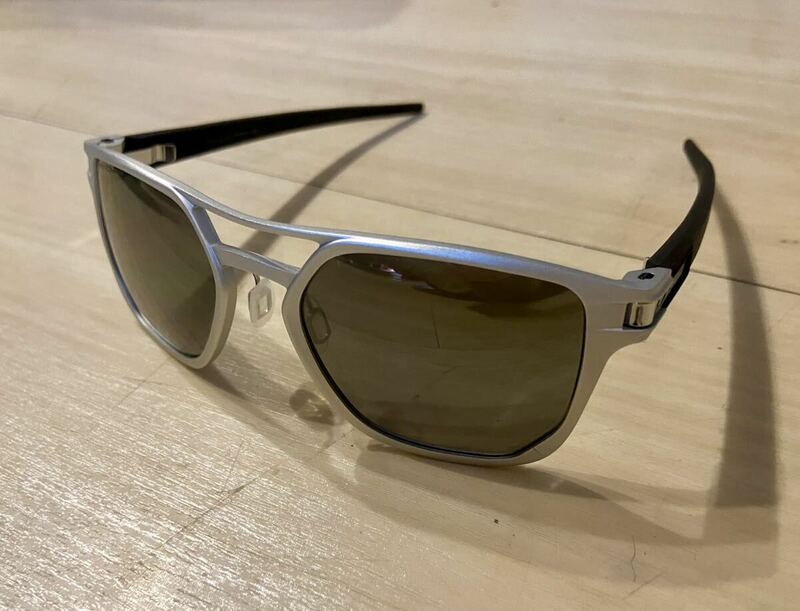 OAKLEY LATCH ALPHA 4128-0153 メタルフレーム PRIZM POLARIZED 中古美品