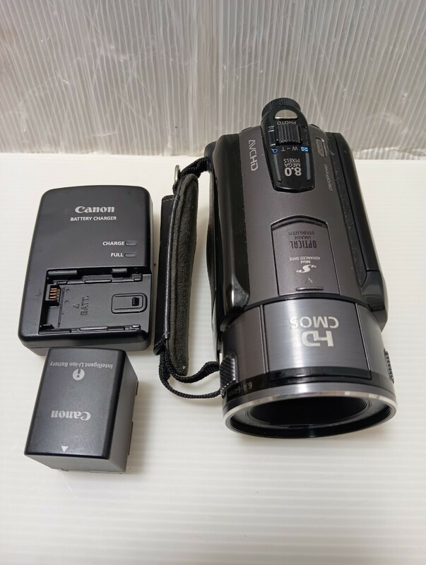 Canon ビデオカメラ iVIS HF S10