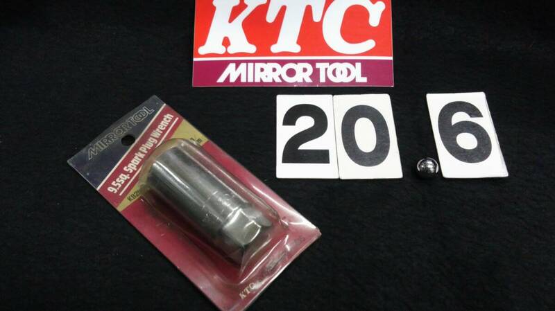 ＜20056＞　MIRROR　TOOL　ミラーツール　KTC　プラグソケット　20.6ｍｍ　12.7ｍｍ　1/2ＳＱ　未使用