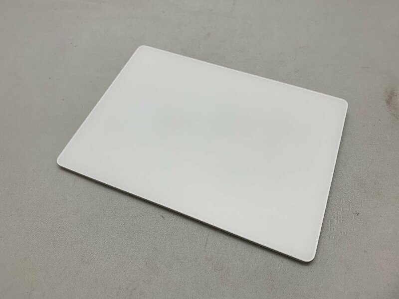 1円スタート！！ Apple Magic Trackpad 2 MJ2R2J/A [Etc]