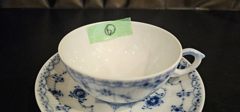 ｈ504ロイヤルコペンハーゲン525-656　カップ＆ソーサー⑥　Blue Fluted Half Lace Teacup with Saucer
