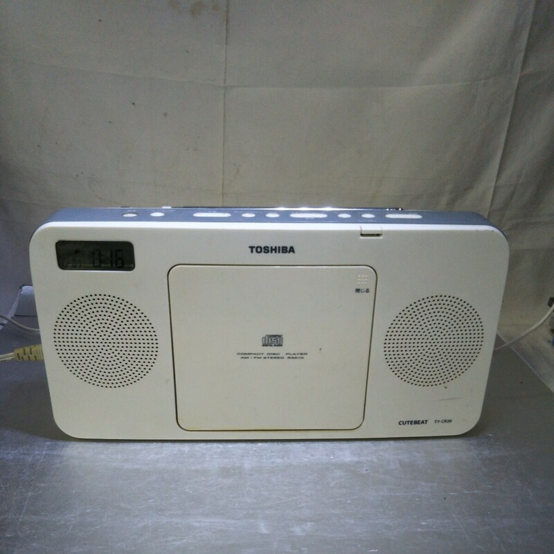 送料無料(２M1181)TOSHIBA 東芝 CDラジオ　TY-CR20