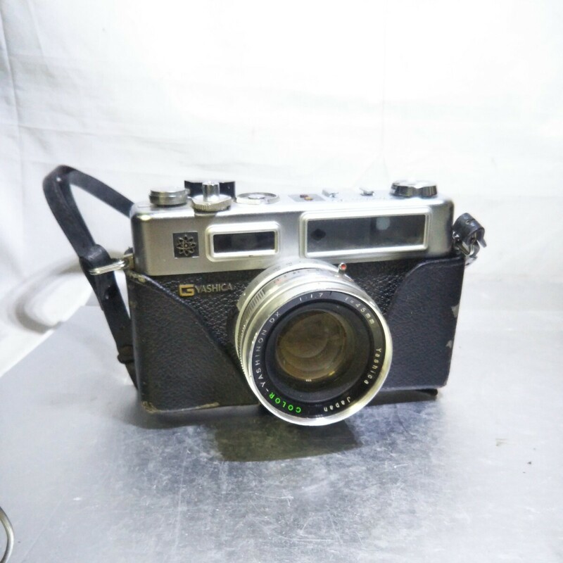 送料無料(M1193)YASHICA ヤシカ G YASHICA Electro 35 GS COLOR-YASHINON DX 1:1.7 f=45mm フィルムカメラ レンジファインダー