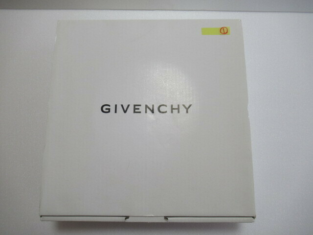 未使用★ジバンシィ★GIVENCHY★パーティセット★6枚セット★白★エンボス花柄★山加商店★日本製★①