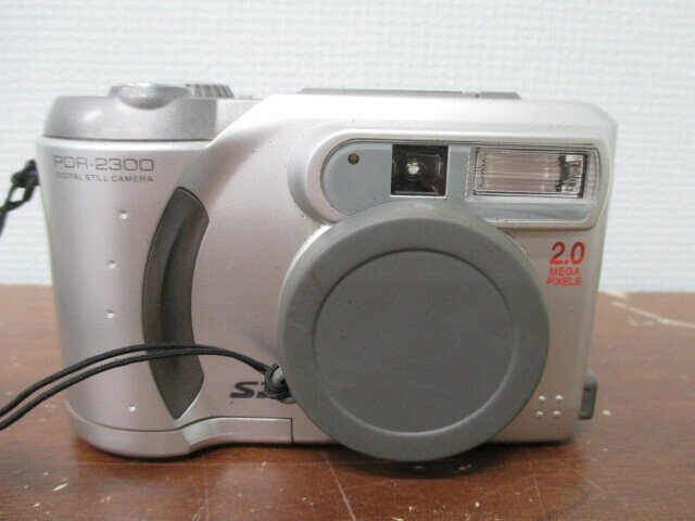 TOSHIBA 東芝 PDR-2300 シルバー コンパクトデジタルカメラ 簡易動作確認済み PDR-CGR1 ニッケル水素急速充電器付 激安1円スタート