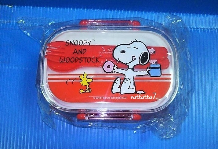 ☆SNOOPY PEANUTS BAND☆Woodstock☆スヌーピー☆ウッドストック☆ランチボックス☆2段☆赤☆レッド☆スプーン☆フォーク付き☆弁当箱