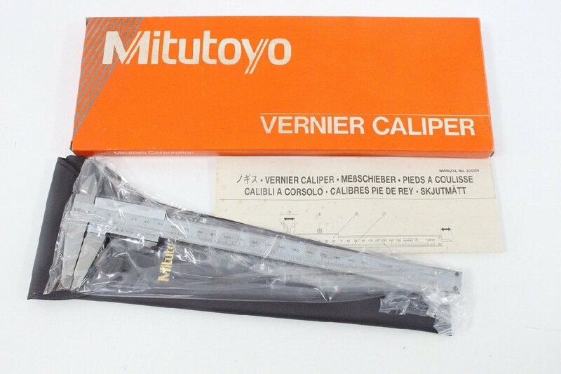 未使用保管品 Mitutoyo ミツトヨ ノギス VERNIER CALIPER 530-108 N20 200mm ② 5-K064/1/100
