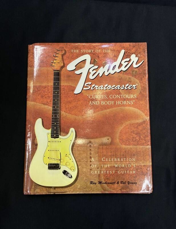 【洋書】The Story Of The Fender Stratocaster “CURVES, CONTOURS AND BODY HORNS フェンダーストラトキャスターストーリー