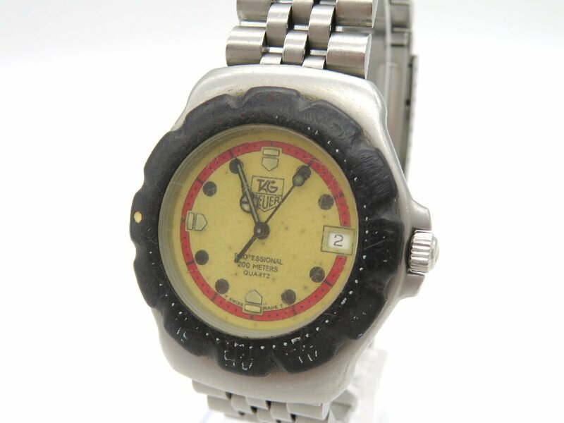 1円◆稼働◆ タグホイヤー プロフェッショナル イエロー/レッド クオーツ ユニセックス 腕時計 M97709