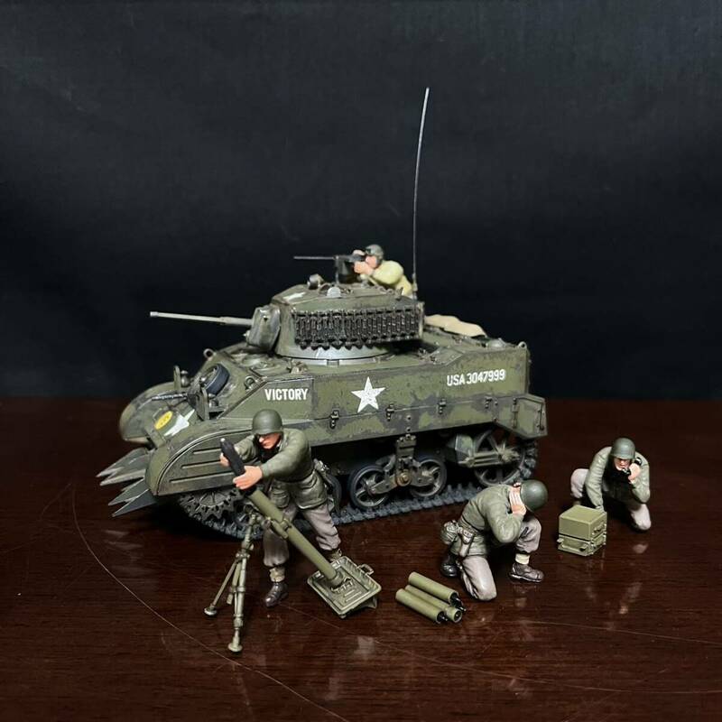 1/35 タミヤ アメリカ軽戦車 M5A1 ヘッジホッグ 追撃作戦セット (フィギュア4体付) 完成品