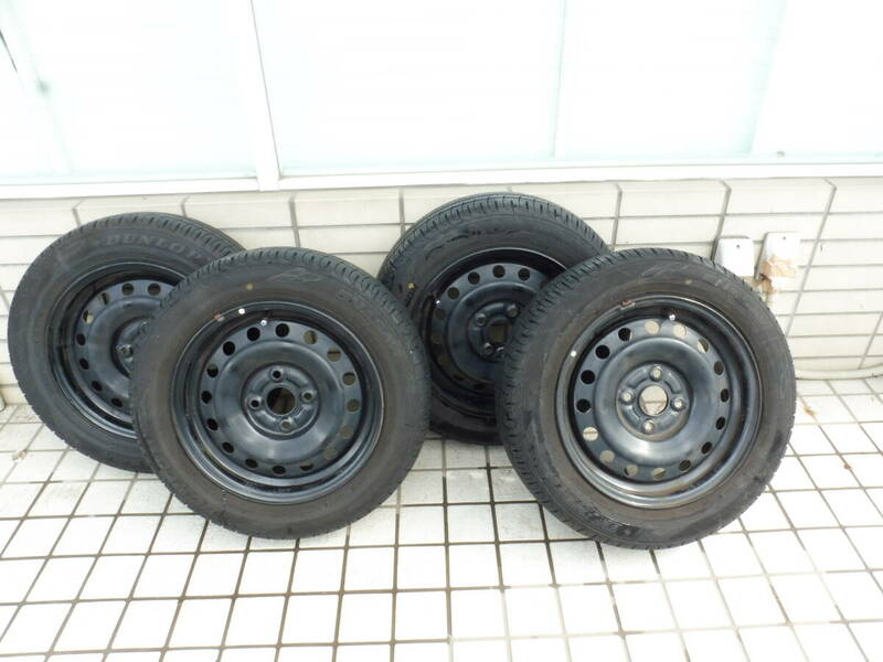 ■TOYOTA純正スチールホイール　ダンロップエナセーブ165/65R14　2021年製　ホイールキャップ付き