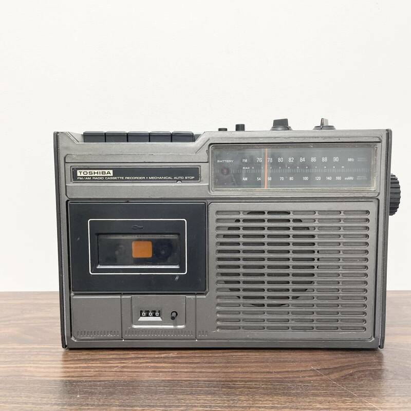 ★東芝 ラジカセ RT-2130 ラジオ カセット レコーダー FM/AM TOSHIBA レトロ コレクション 管6270