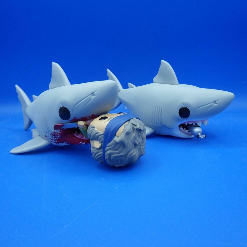 FUNKO POP　GREAT WHITE SHARK　SHARK BITING QUINT　セット　JAWS　ジョーズ