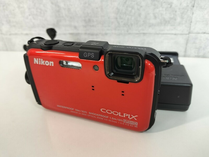 動作確認済【 Nikon ニコン COOLPIX AW100 コンパクトカメラ】 デジカメ バッテリー付属 充電器あり デジタルカメラ コンデジ クールピクス