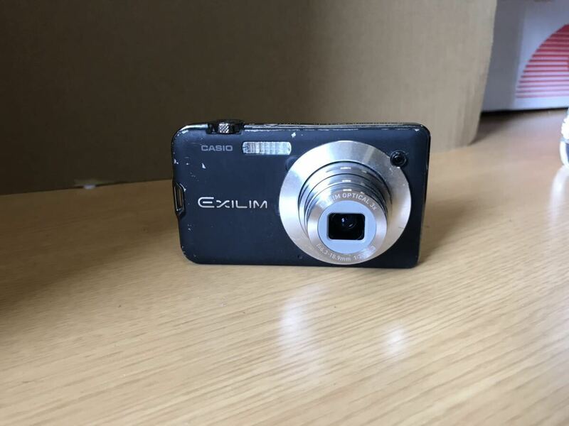 N1513/CASIO EXILIM EX-S10 コンパクトデジタルカメラ