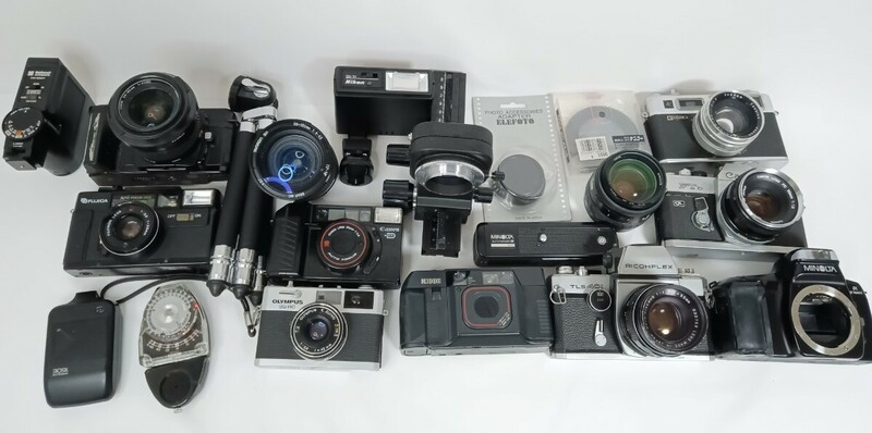 ジャンク Canon Minolta含む フィルムカメラ カメラアクセサリー まとめて21台　動作未確認　同梱不可　沢J25
