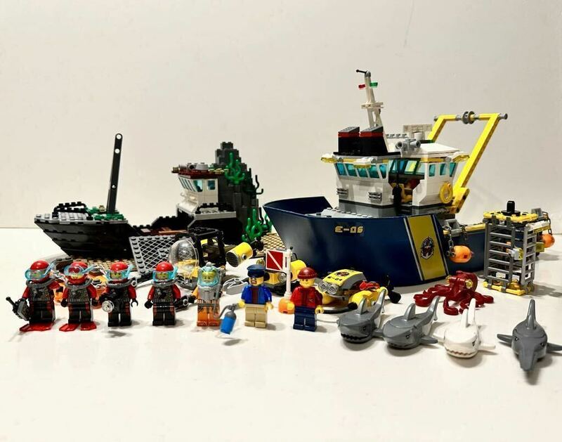 LEGO レゴ 【60095:Deep Sea Exploration Vessel】