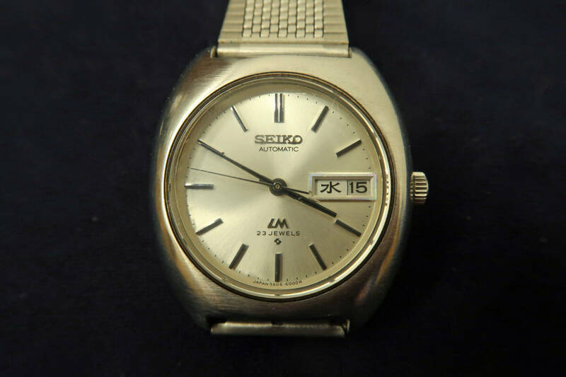 中古腕時計 (1) SEIKO セイコー LOAD MATIC ロードマチック 5606-6000 23石 自動巻き デイデイト ジャンク扱い